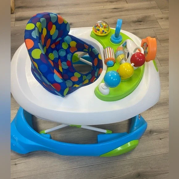 Baby Trend Orby Walker baby - Picture 2 of 2